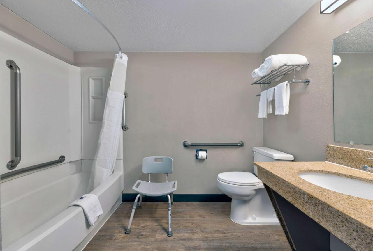 Motel 6-Oak Creek, Wi Exteriér fotografie
