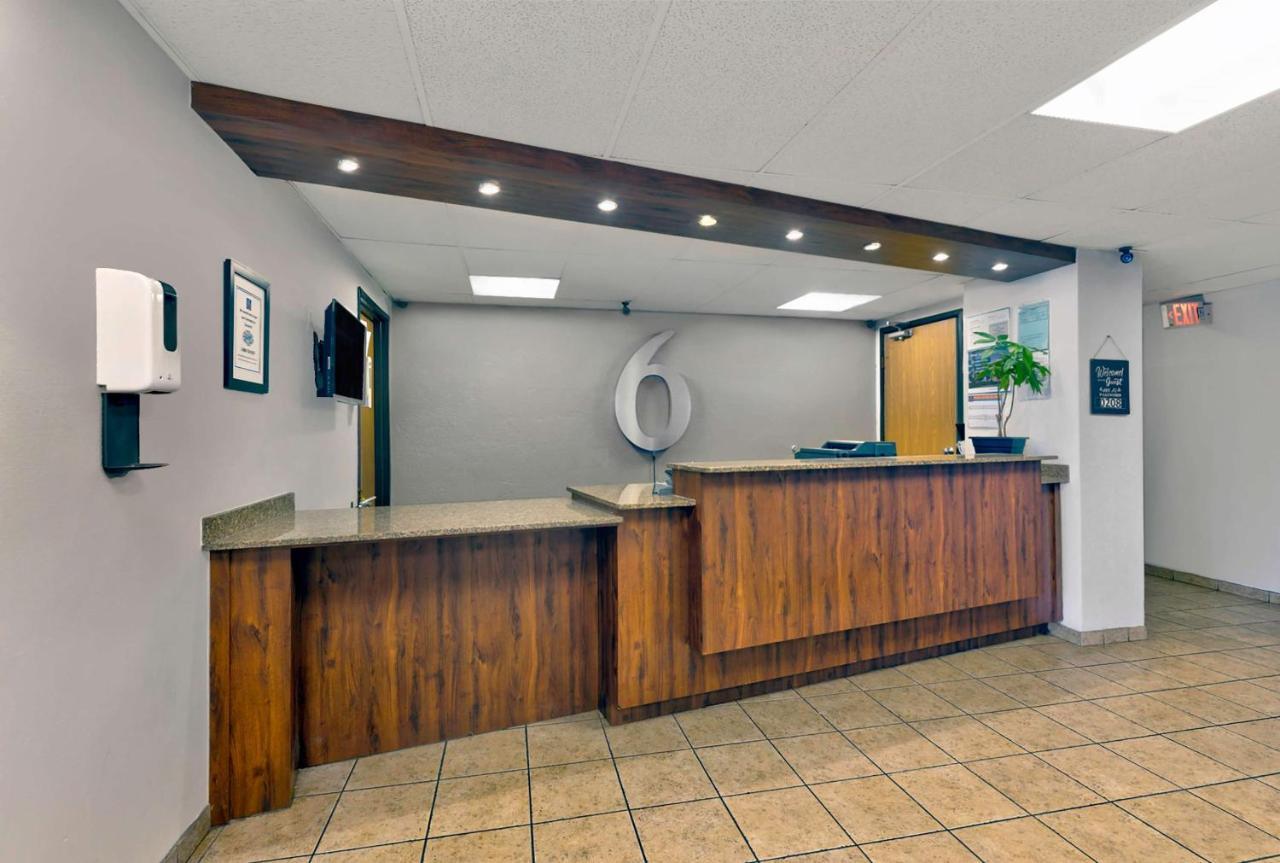 Motel 6-Oak Creek, Wi Exteriér fotografie
